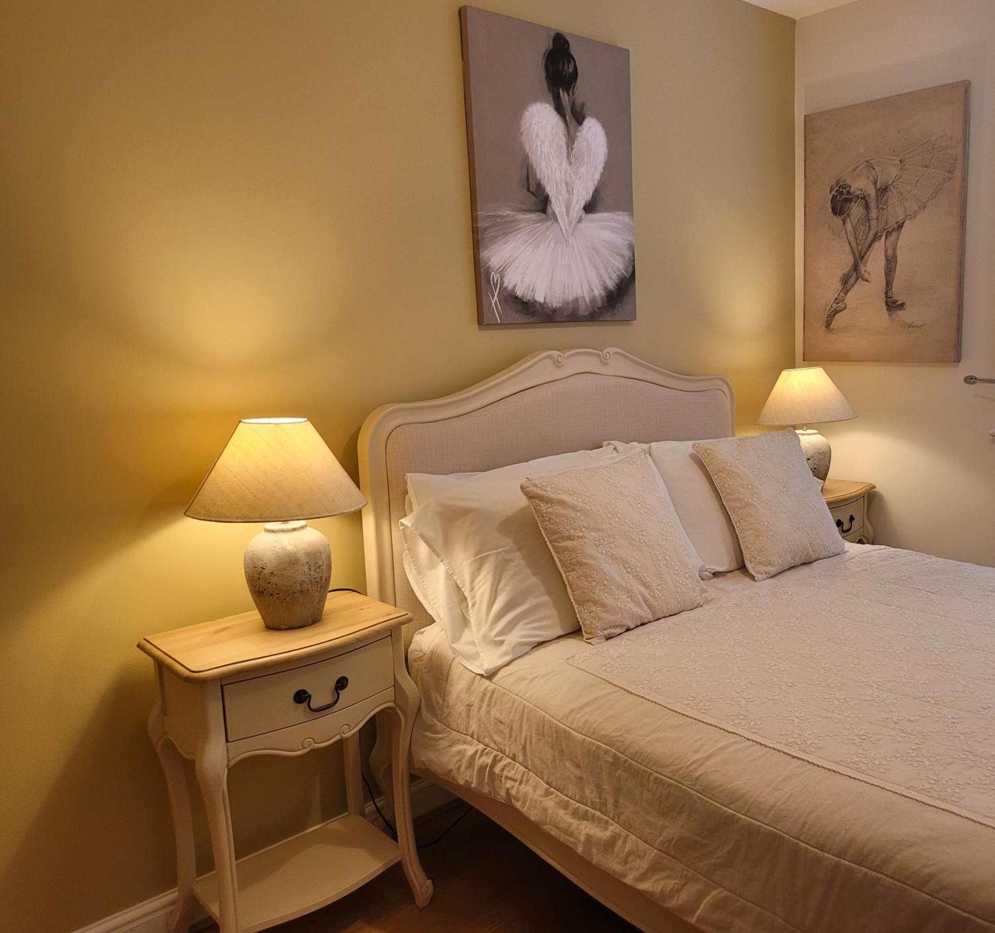 Three Bedroom Apartment By Beautiful Park Londen Buitenkant foto